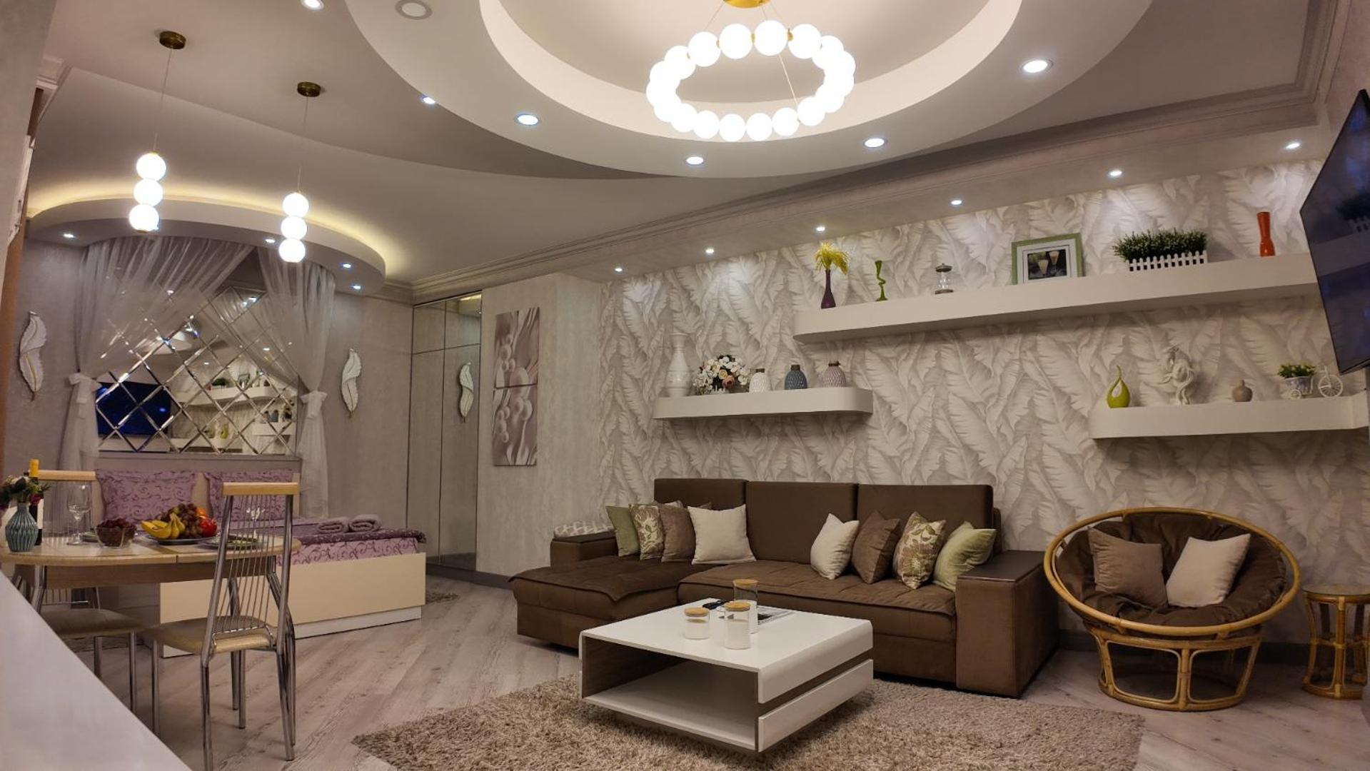 Апартаменты В Гостевом Домике Almaty Esterno foto